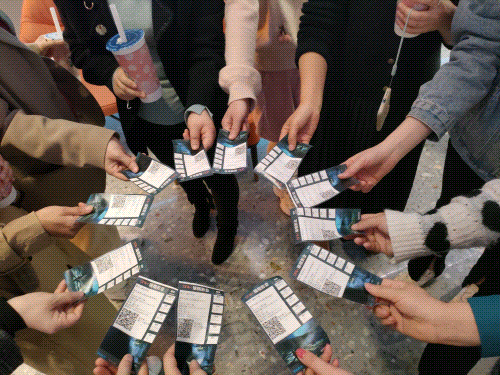 1678328203823288.gif 12345.gif